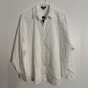 NWT - Express - Boyfriend white button down. Sz L